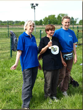 Gold in der Klasse Senior für Yvonne mit Sally