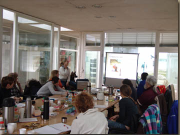 19 Flinke Pfoten hörten aufmerksam zu