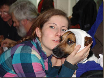 Toby lässt sich trösten