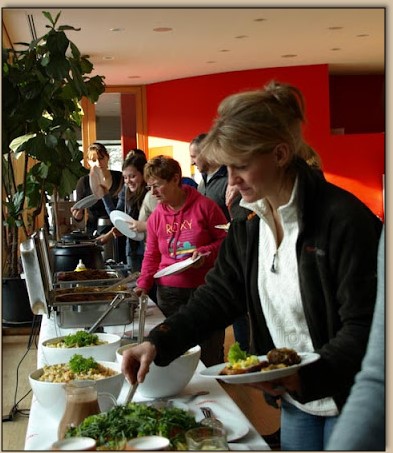 Ansturm auf das Buffet