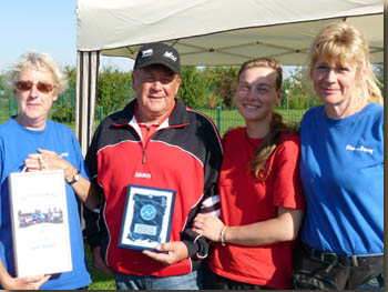 Mac wurde Ehrenmitglied der Flinken Pfoten